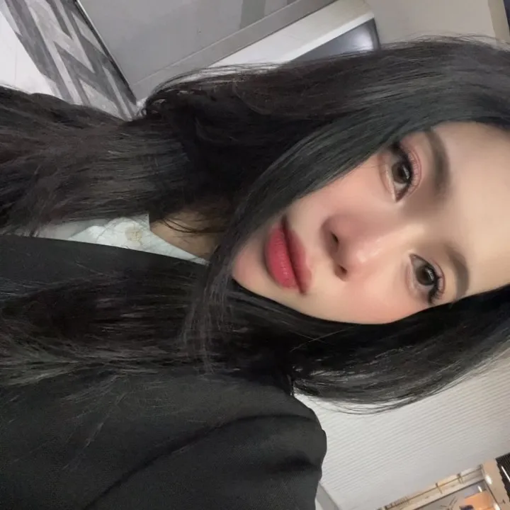 theyourgirls_