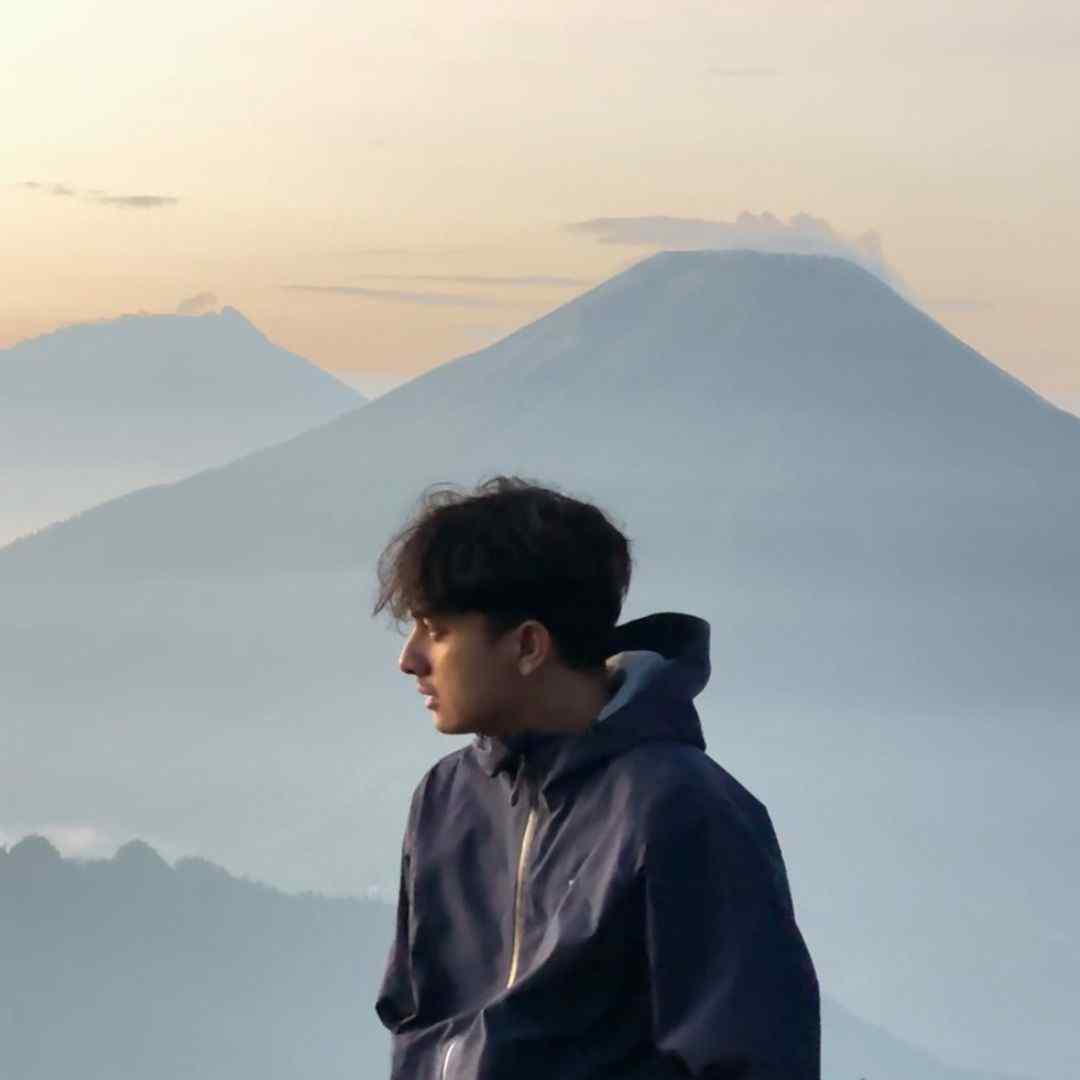 tukhu_