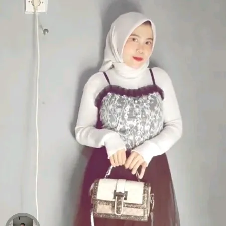 ujujuhanah12