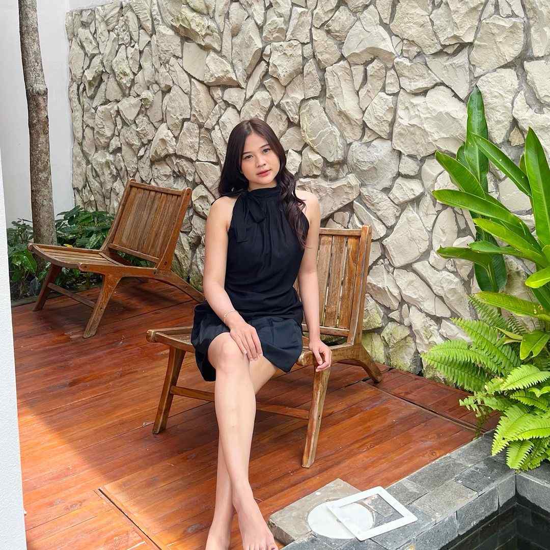 vaniaaagst_