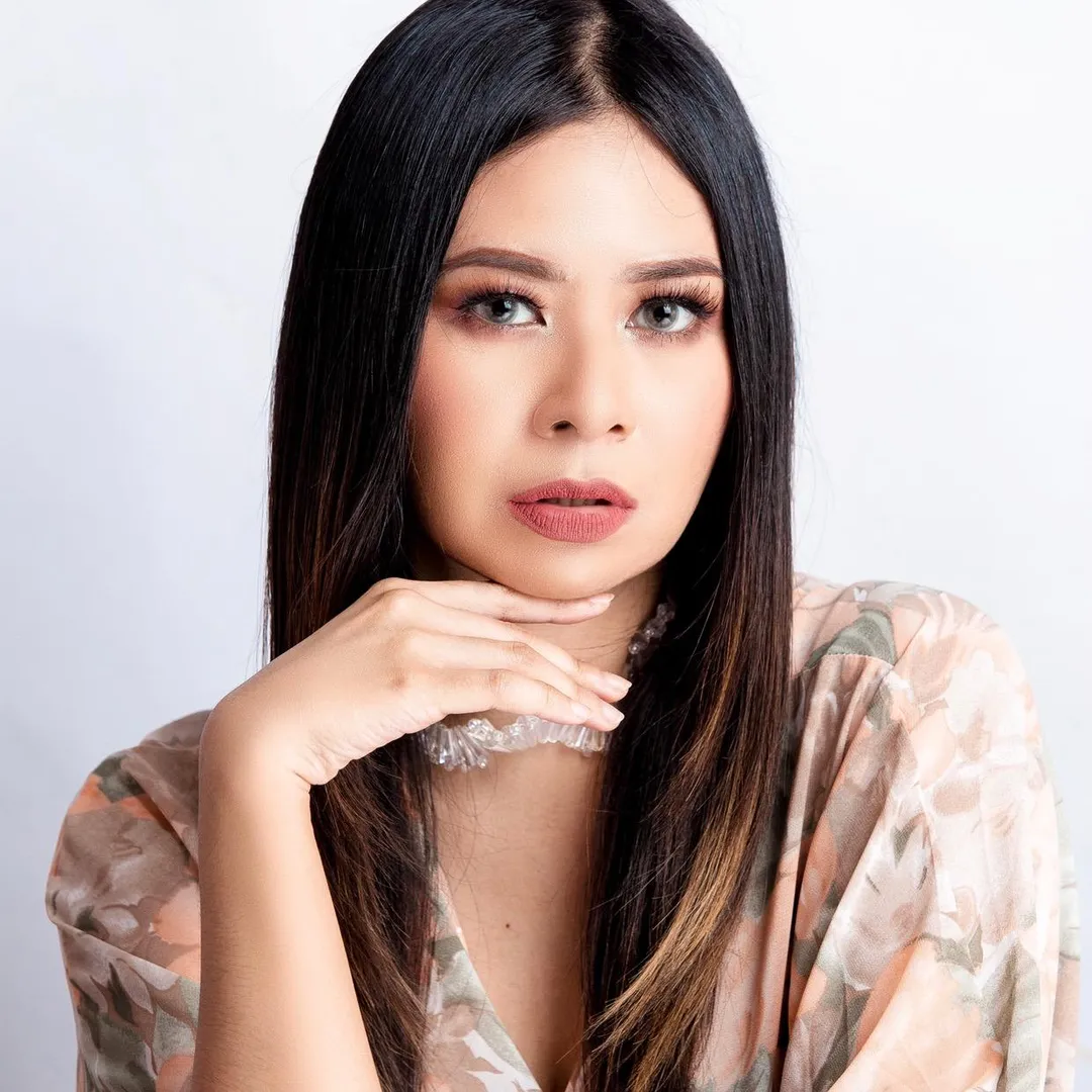 vennya_adisuryo