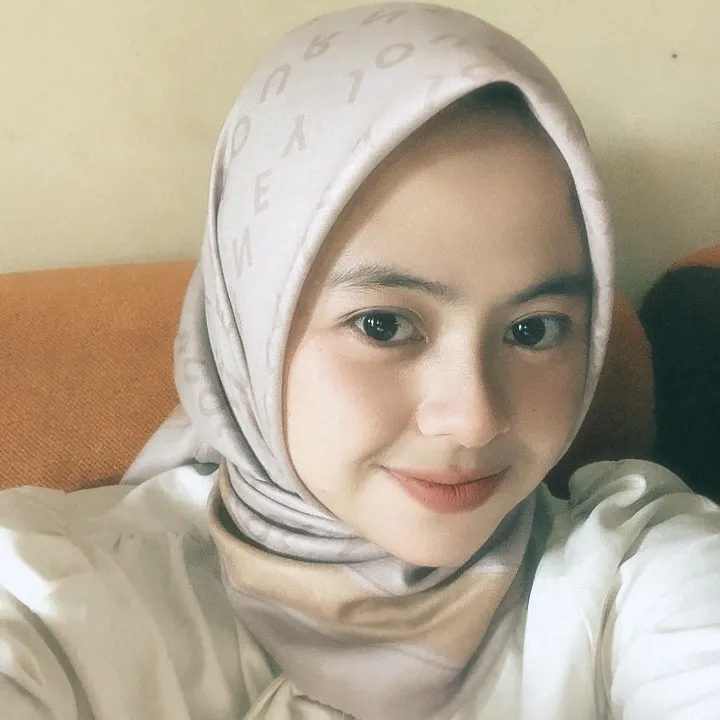 vinarismayanti65
