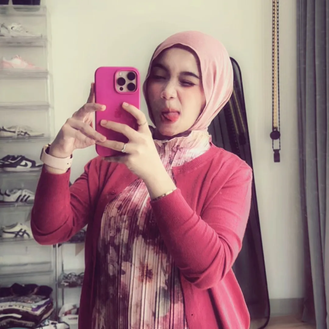 vivialiya_