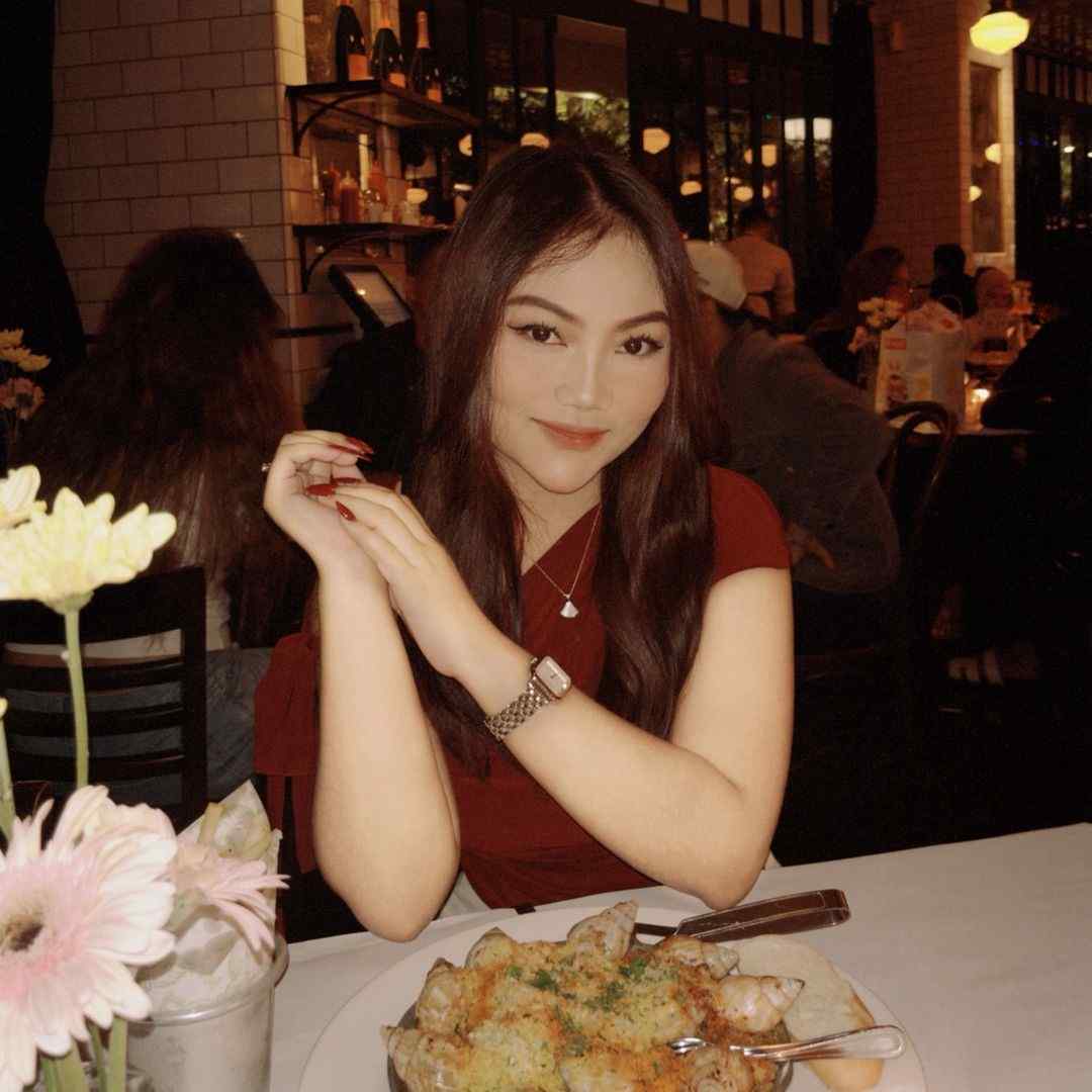 yasmin.valentinoo