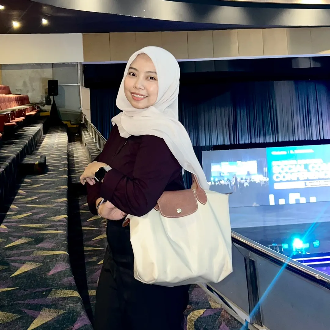 yolaaprilia19