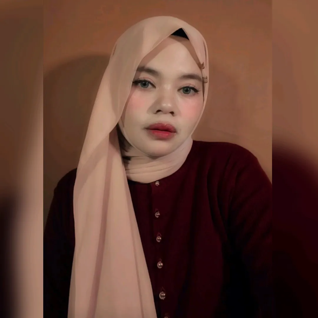 zee_zee0285